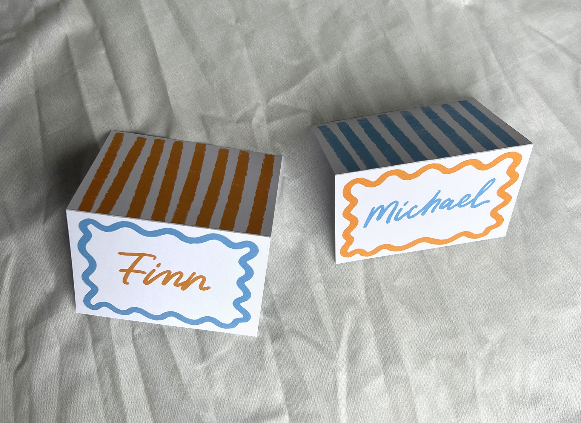 Picnic Folded Place Cards